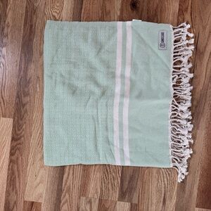 Luxurious Mint Green Bath Towel with Fringe